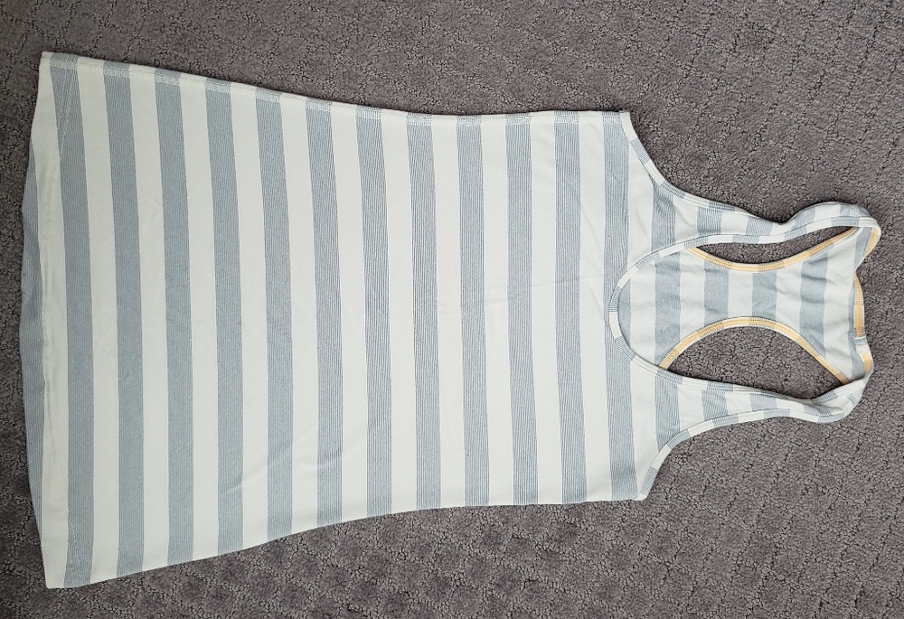 Lululemon racerback workout top